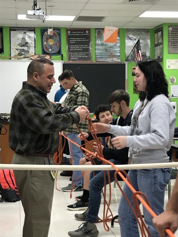Science Teacher Develops New Teaching Technique Knot Friday